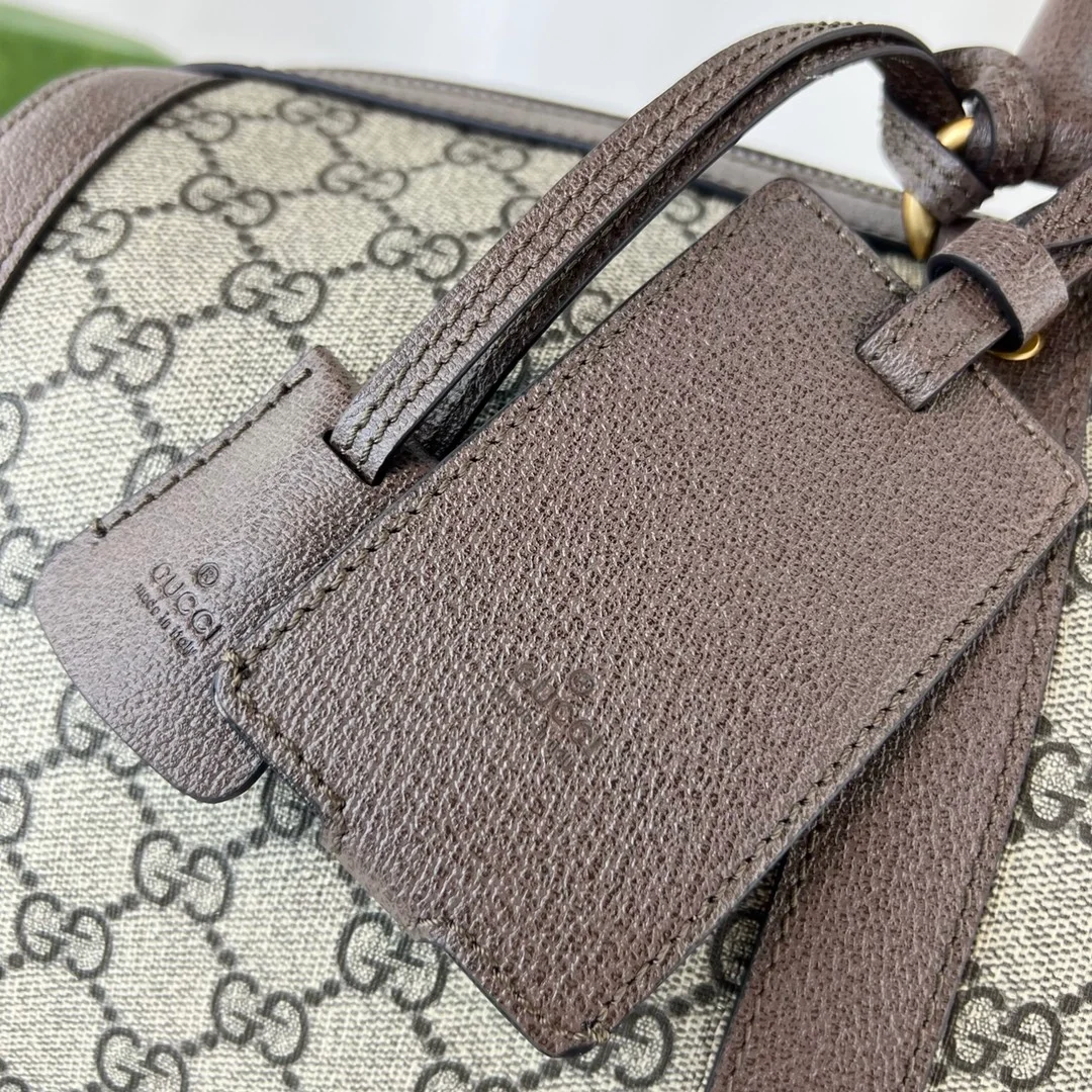 구찌 사보이 미디엄 더플백