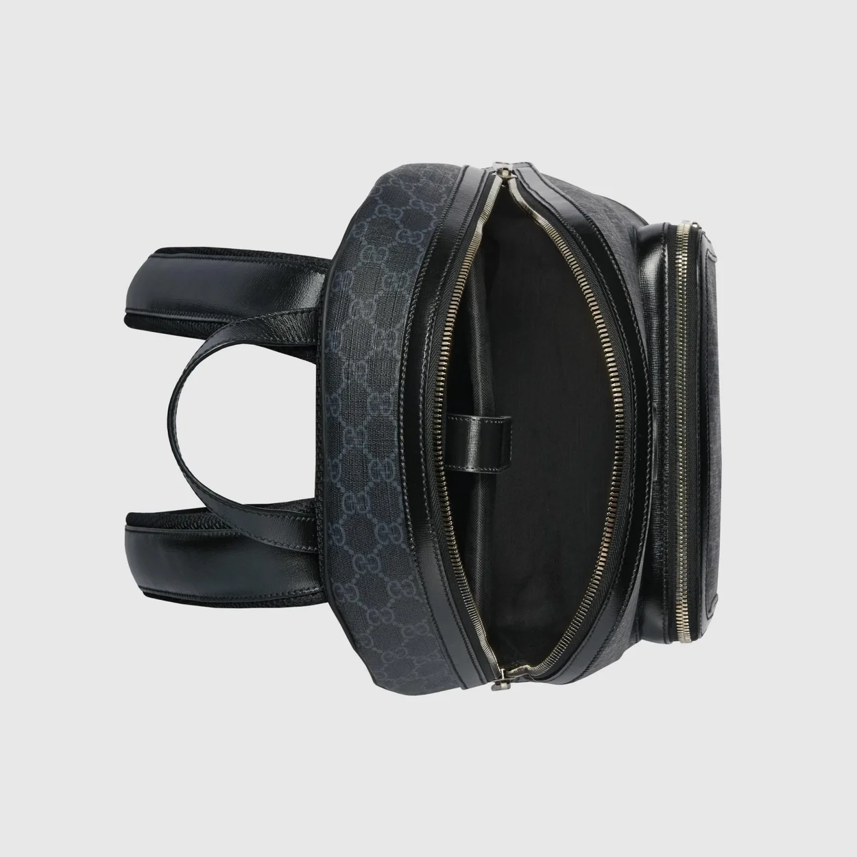 구찌 인터로킹 G 백팩