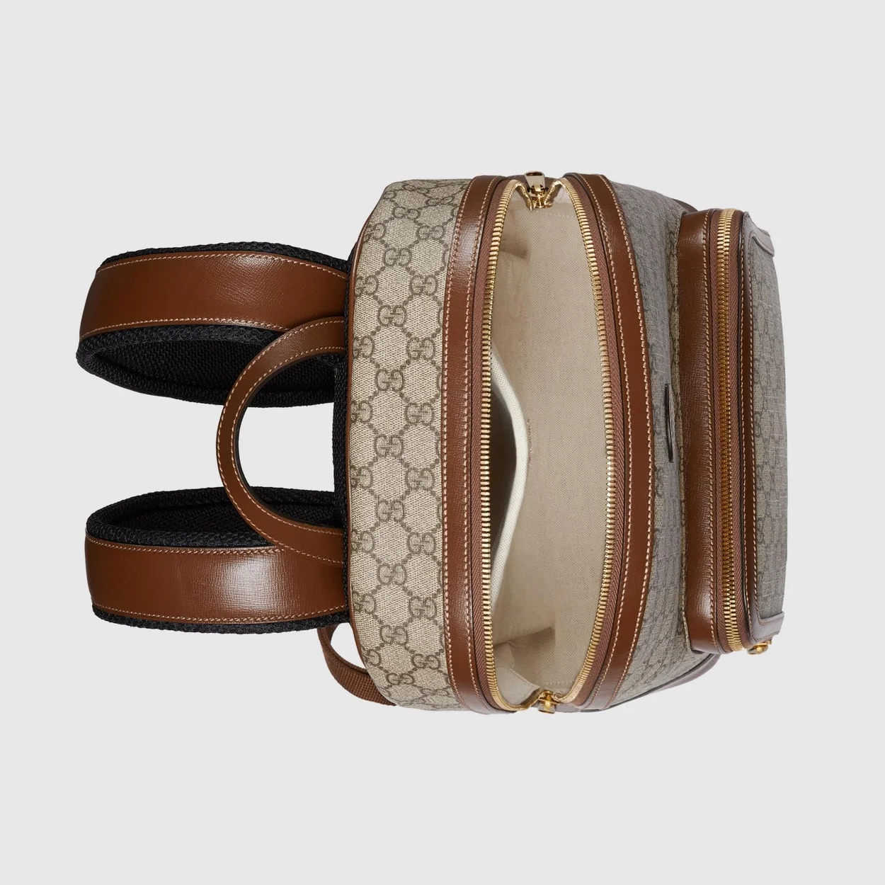 구찌 인터로킹 G 백팩