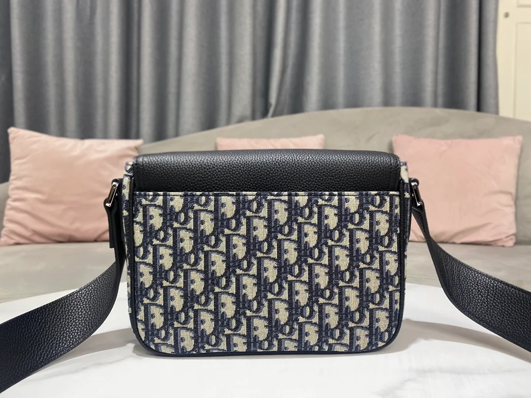 디올 새들 미니 메신저 백 베이지