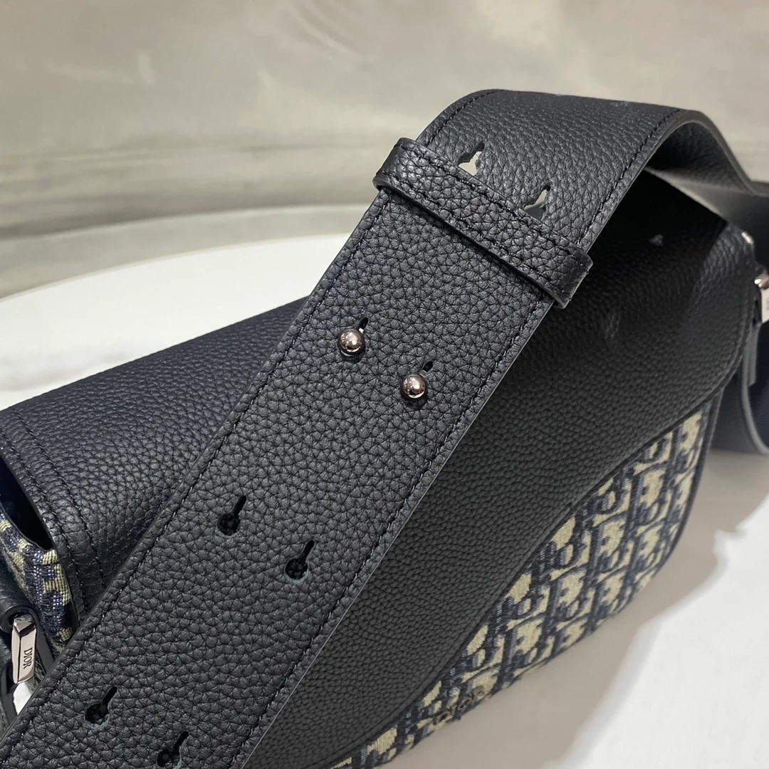 디올 새들 미니 메신저 백 베이지