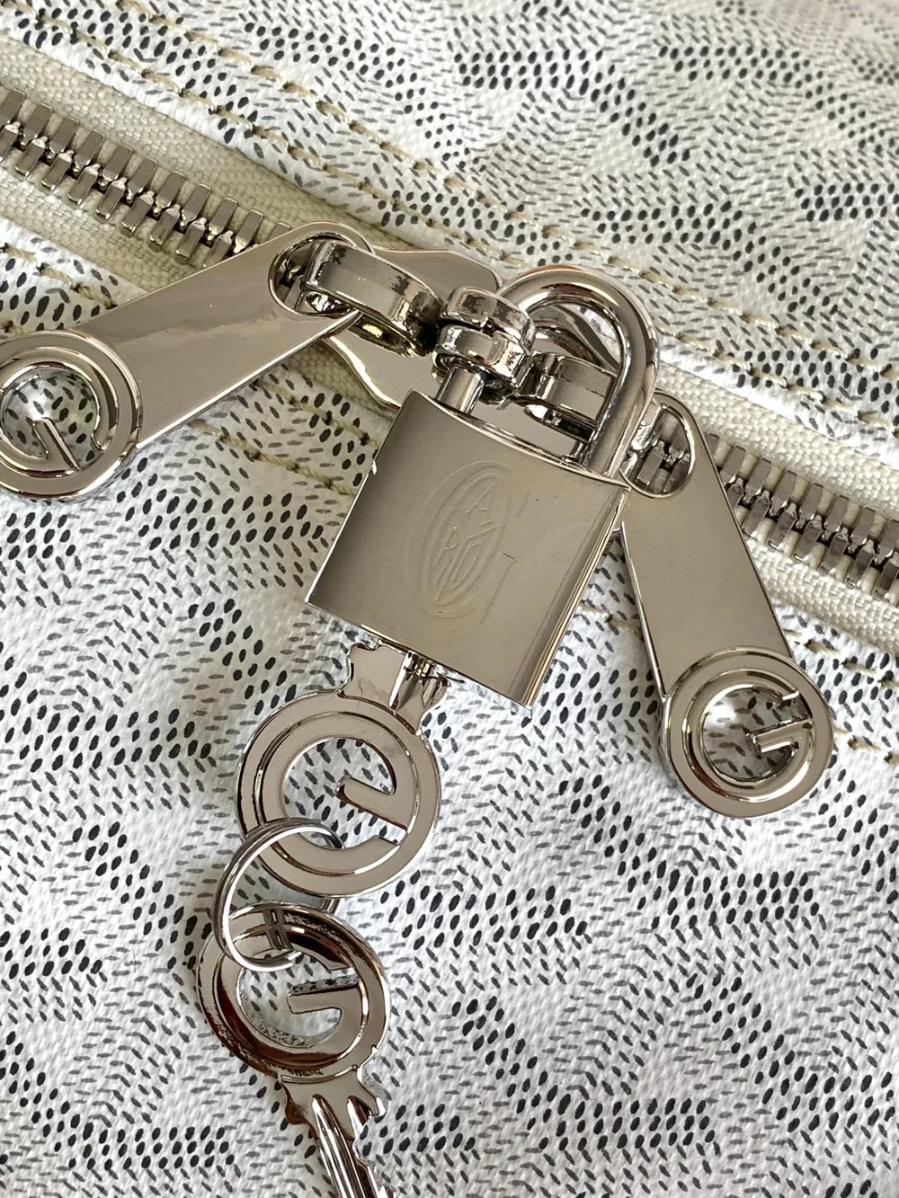 고야드 보스턴 50 백 화이트