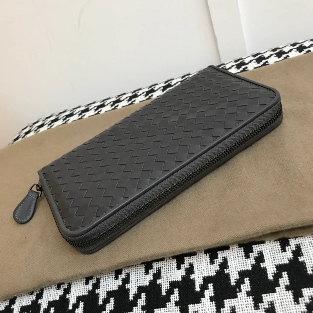 보테가베네타 인트레치아 지퍼 장지갑