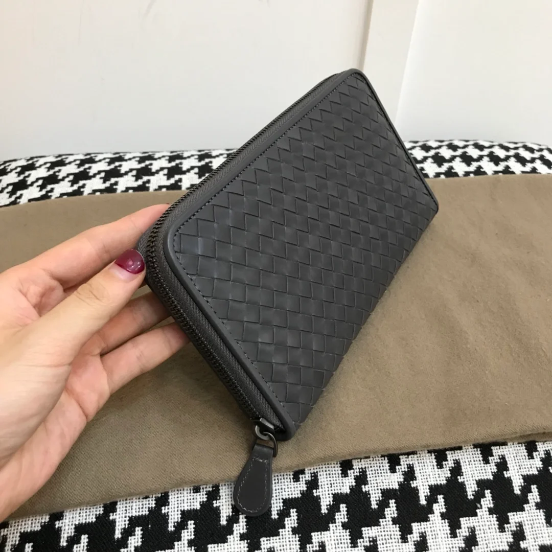 보테가베네타 인트레치아 지퍼 장지갑