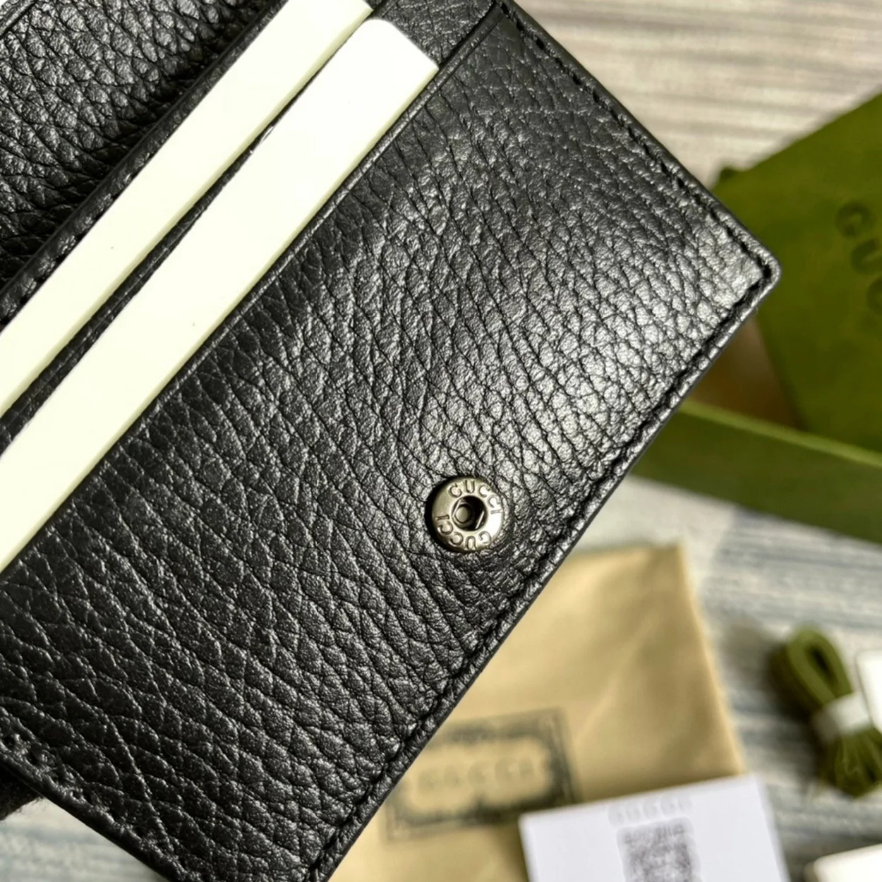 구찌 GG 마몬트 카드 지갑