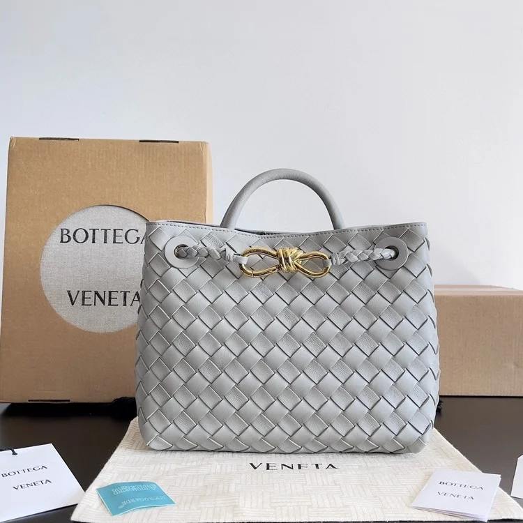 보테가베네타 스몰 안디아모 백 25