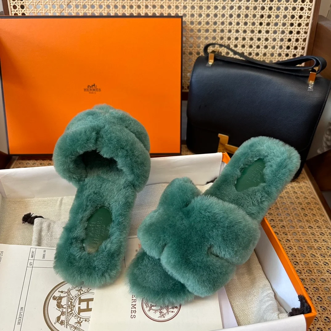에르메스 시어링 오란 슬리퍼 그린