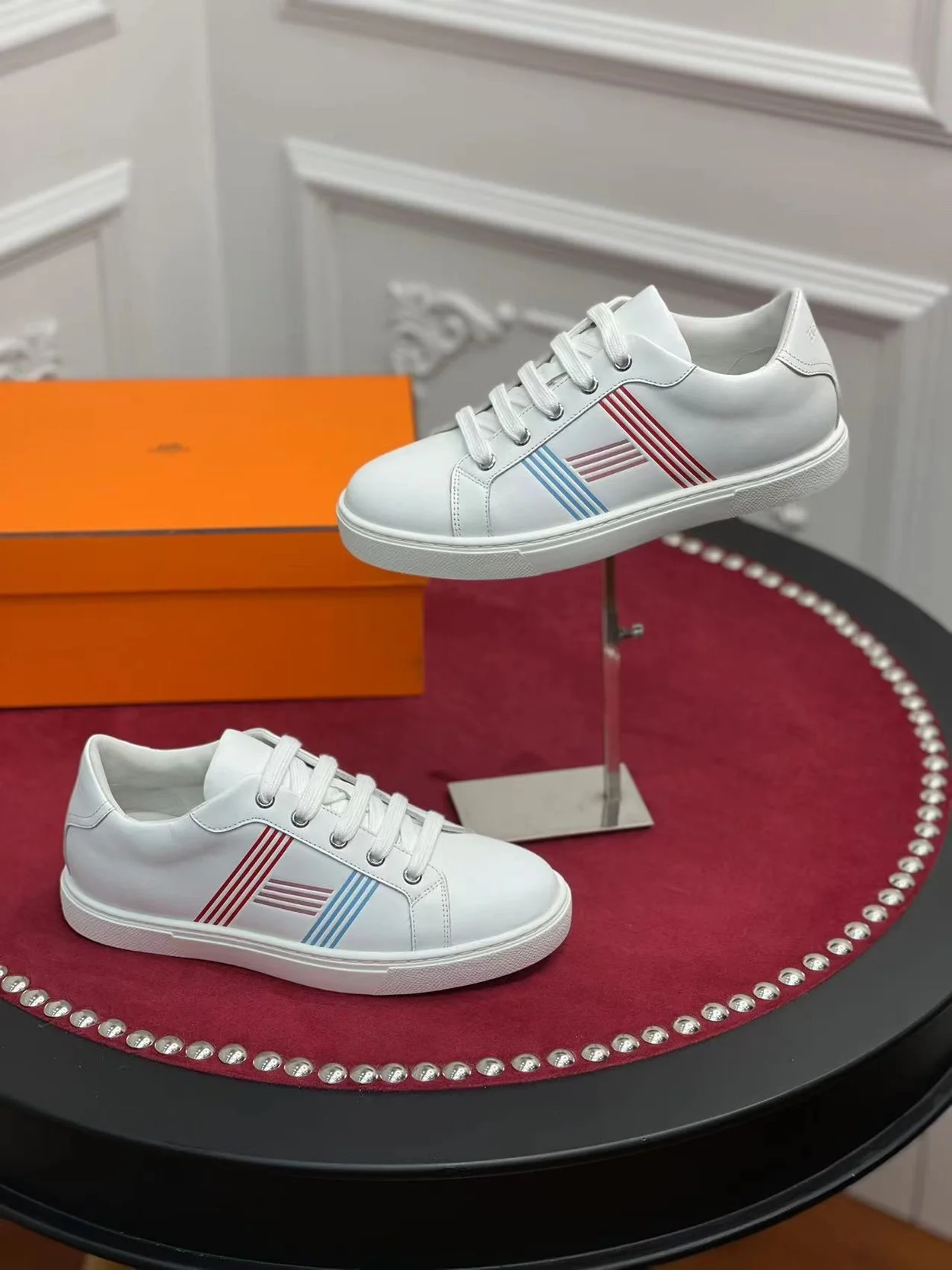 에르메스 아반티지 스니커즈 화이트