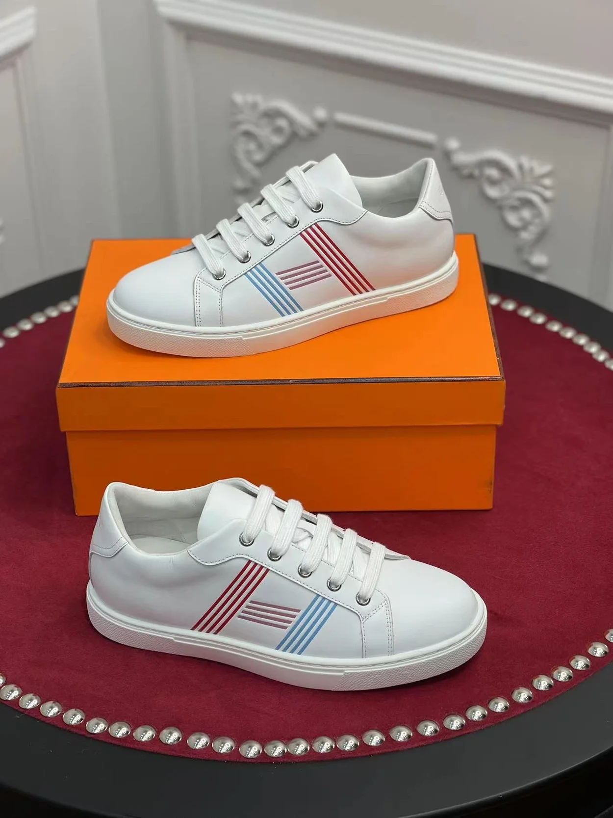 에르메스 아반티지 스니커즈 화이트