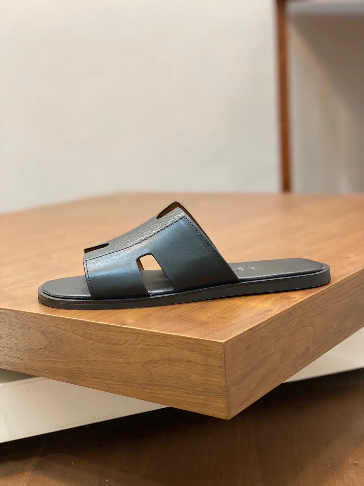 에르메스 이즈미르 샌들 블랙