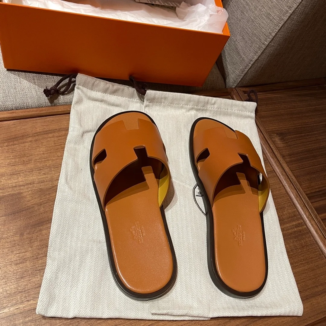 에르메스 이즈미르 샌들 브라운