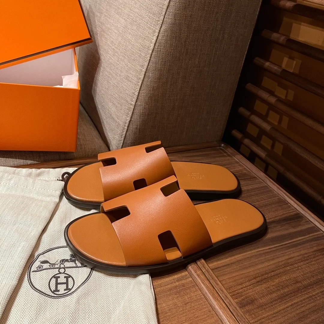 에르메스 이즈미르 샌들 브라운