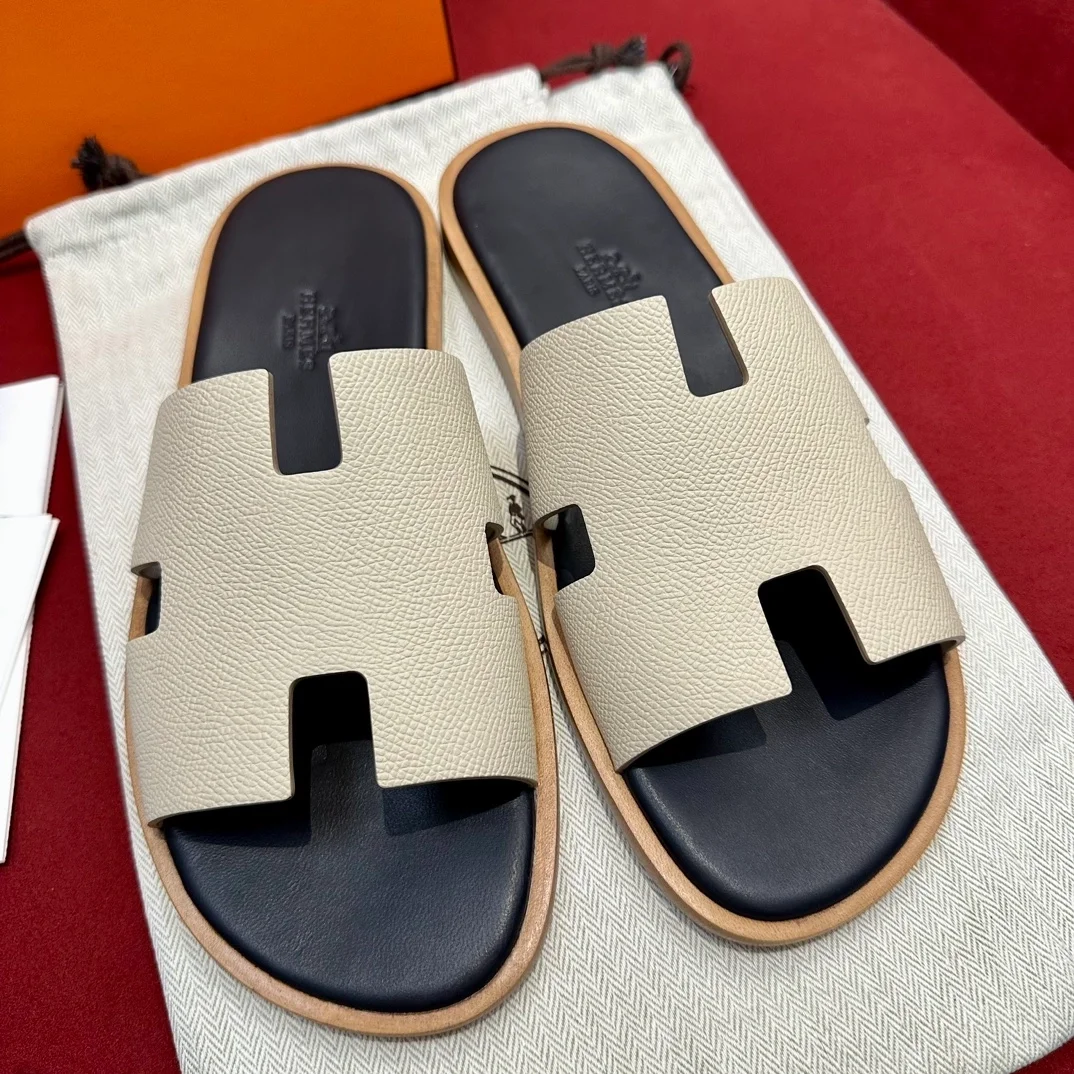 에르메스 이즈미르 샌들 베이지