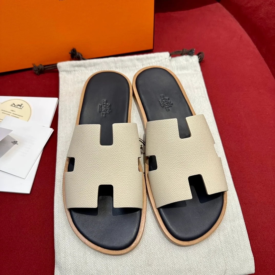 에르메스 이즈미르 샌들 베이지