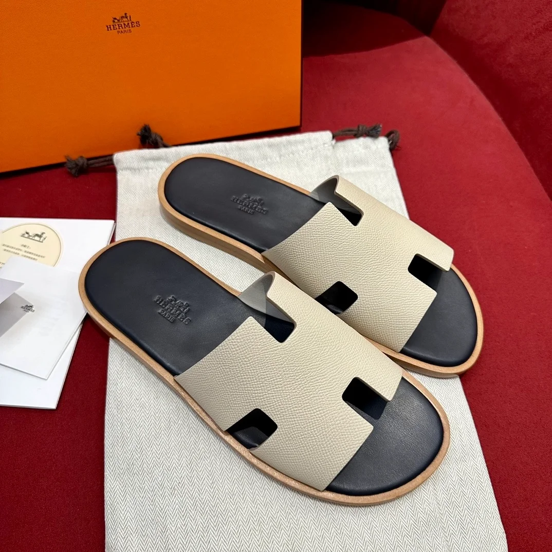 에르메스 이즈미르 샌들 베이지
