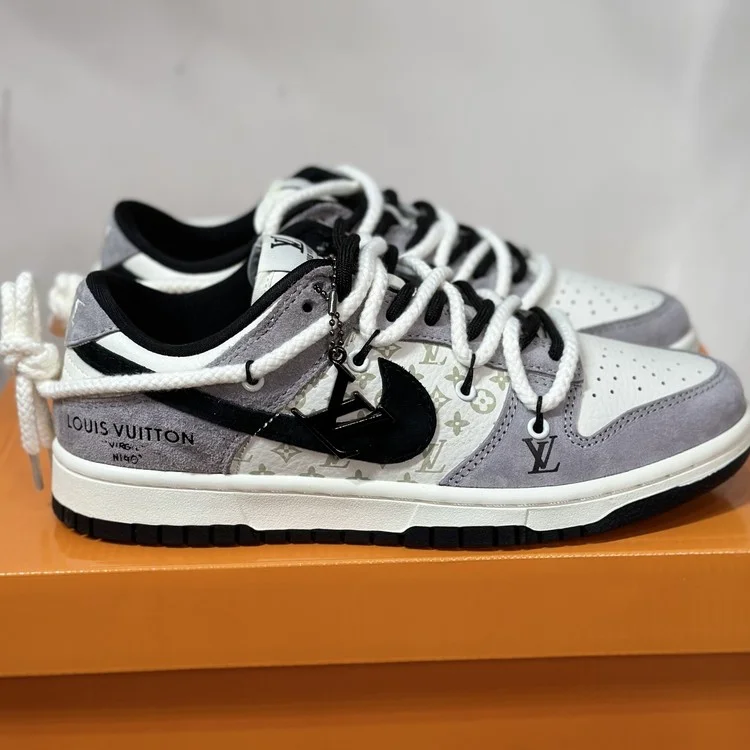 나이키 x 루이비통 덩크 로우