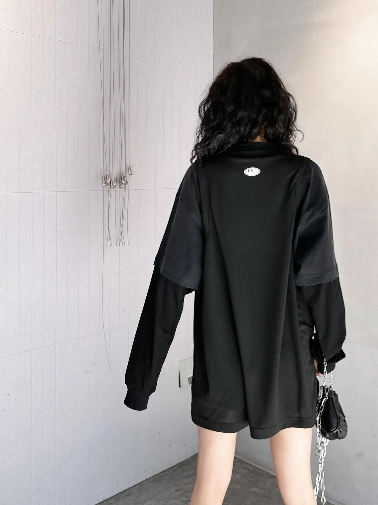 발렌시아가 언더아머 트리플 레이어드 롱슬리브 티셔츠