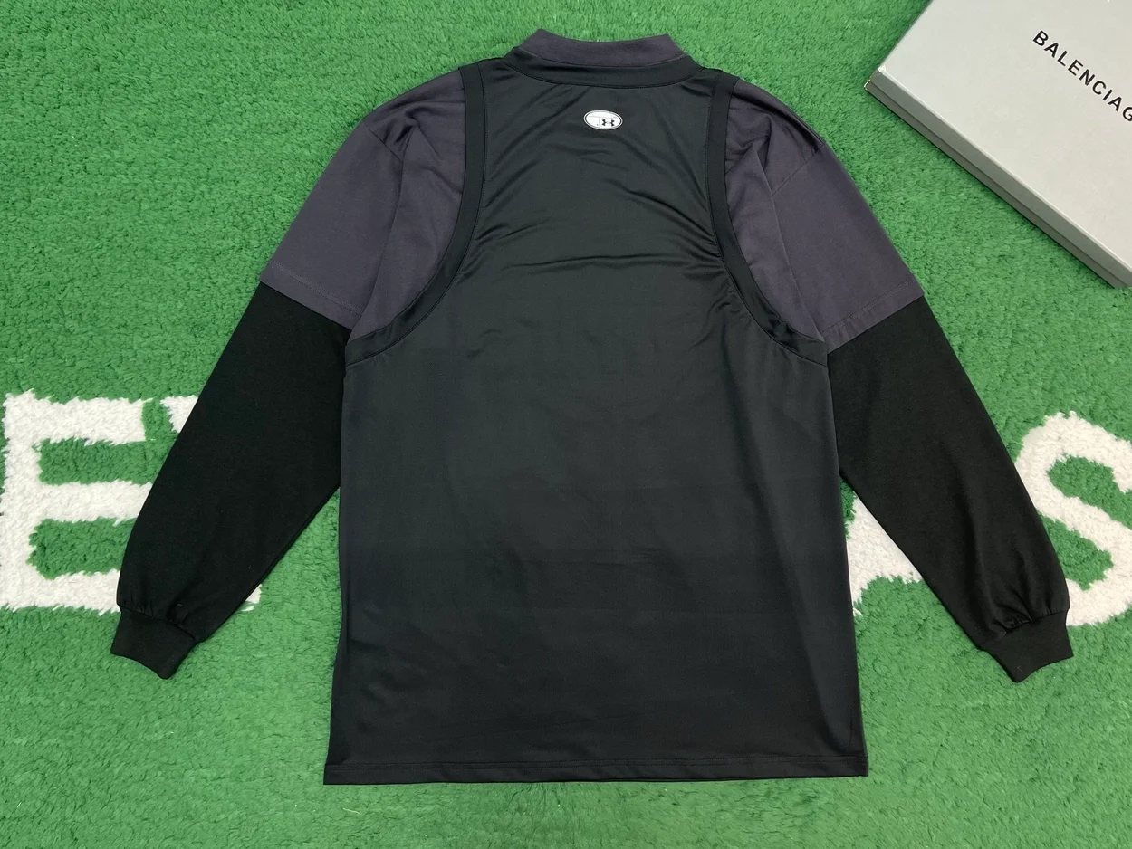 발렌시아가 언더아머 트리플 레이어드 롱슬리브 티셔츠