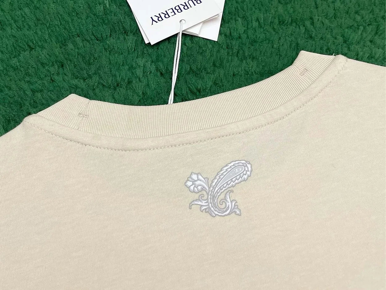 버버리 반팔 티셔츠 베이지