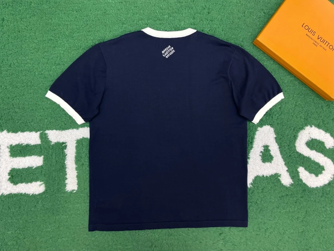 루이비통 그래픽 인타르시아 코튼 크루넥 티셔츠