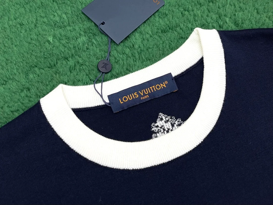 루이비통 그래픽 인타르시아 코튼 크루넥 티셔츠