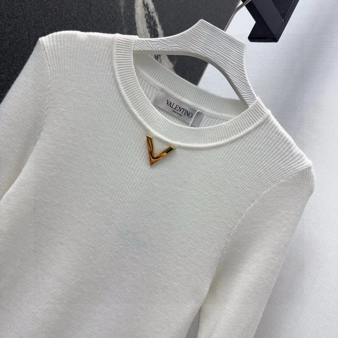 발렌티노 로고 골지 티셔츠 아이보리
