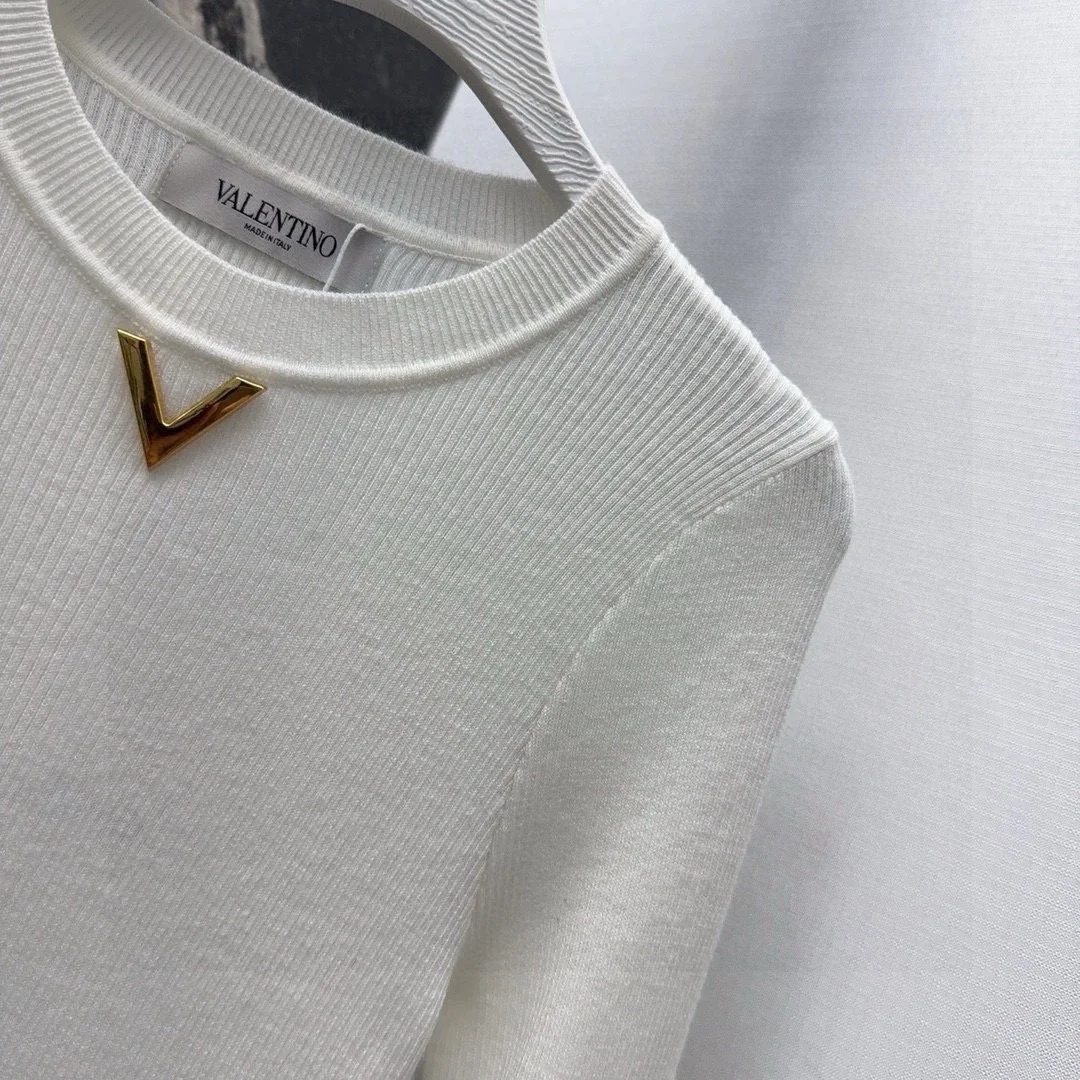발렌티노 로고 골지 티셔츠 아이보리