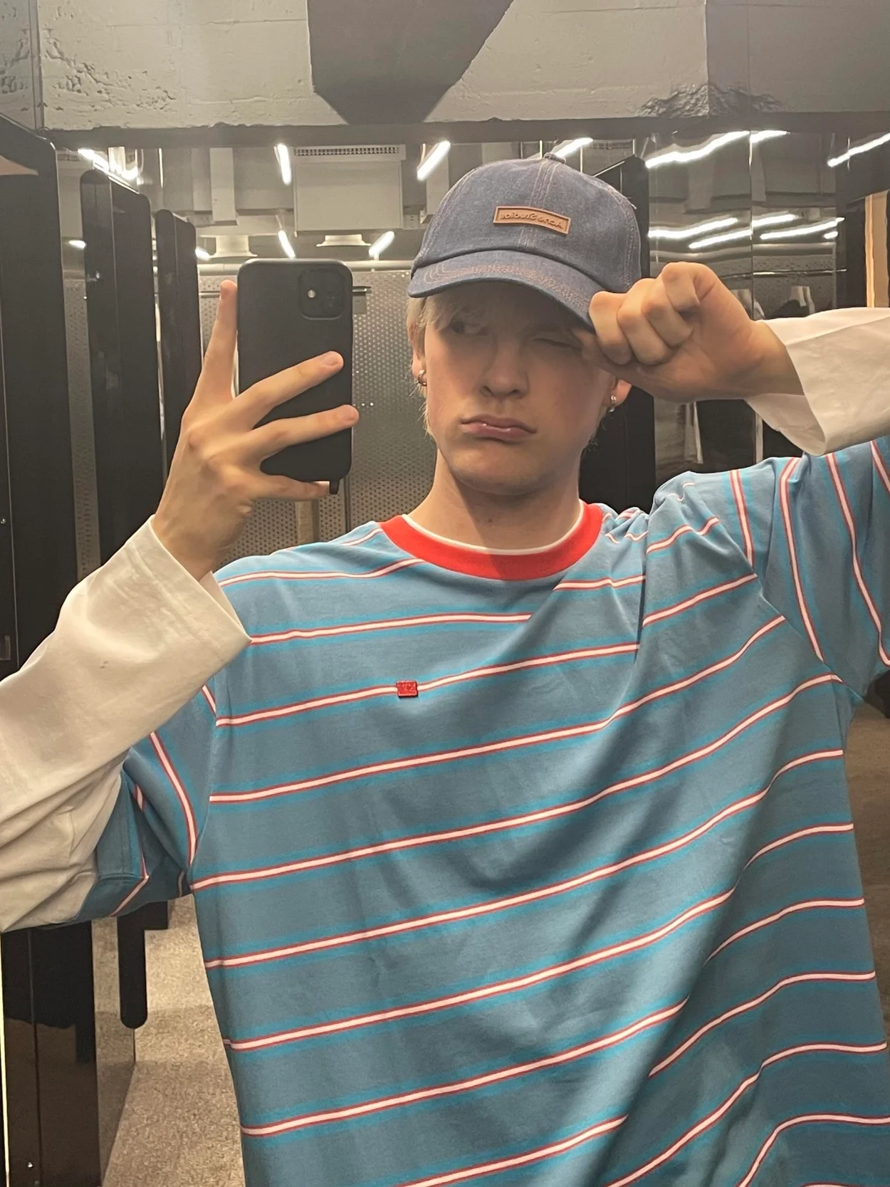 아크네 스튜디오 레이어드 티셔츠