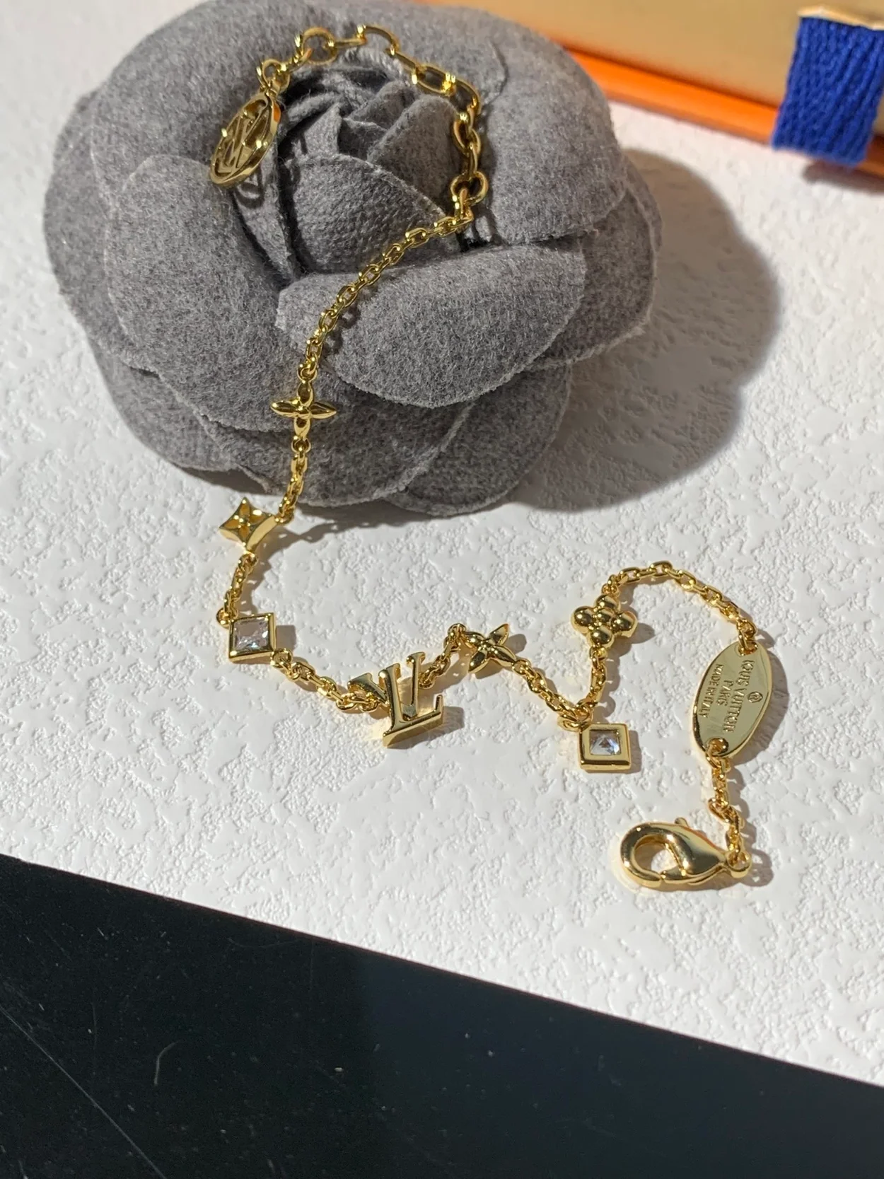 루이비통 인 더 스카이 팔찌 M1040A