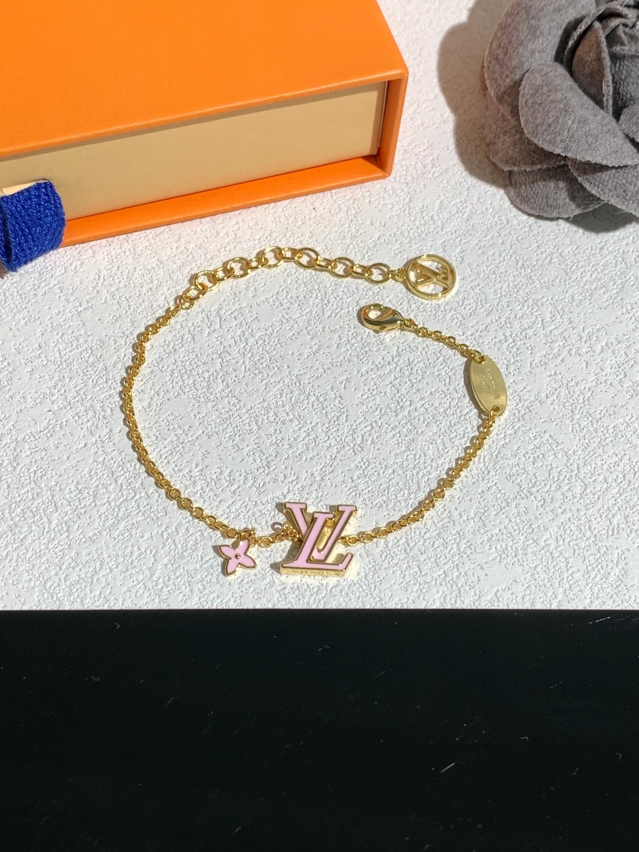 루이비통 아이코닉 에나멜 팔찌 M1008A