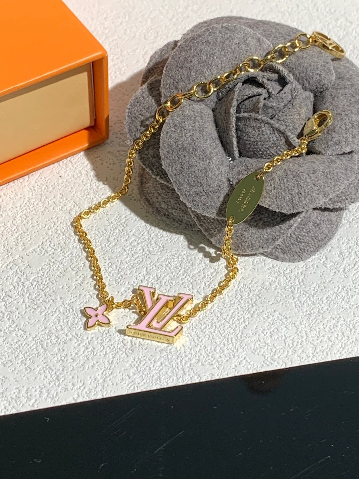 루이비통 아이코닉 에나멜 팔찌 M1008A