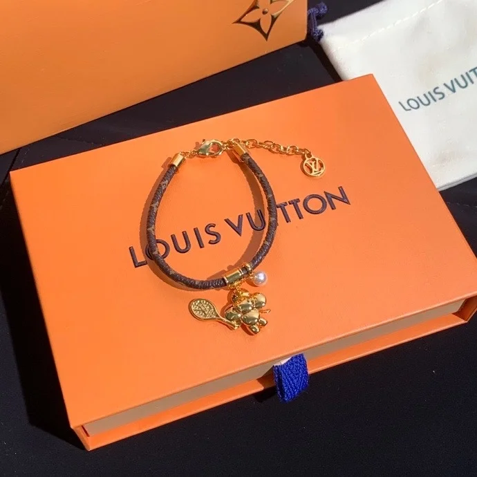 루이비통 비비엔 온 더 코트 팔찌 M8087Z