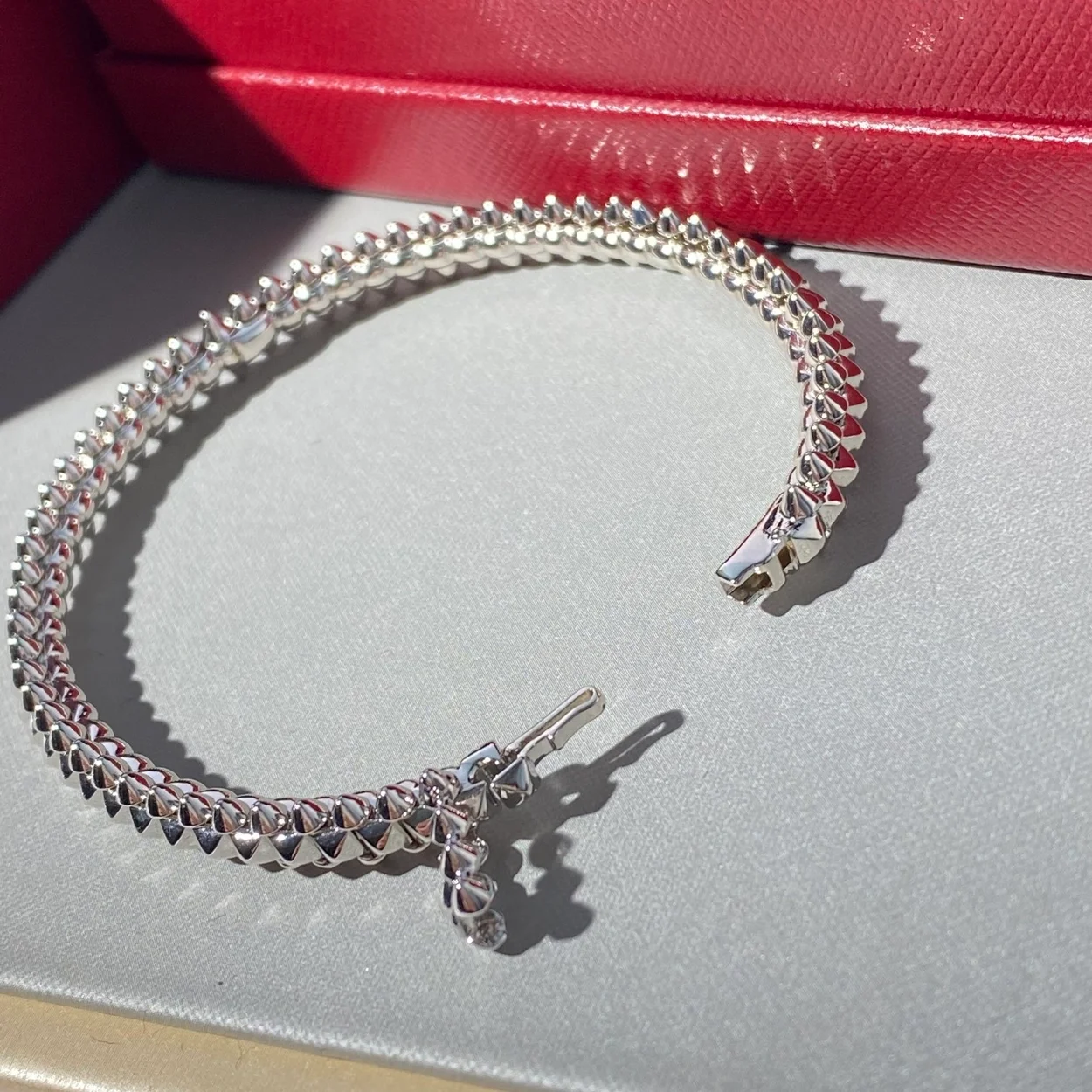 까르띠에 클래쉬 드 팔찌 B6065717