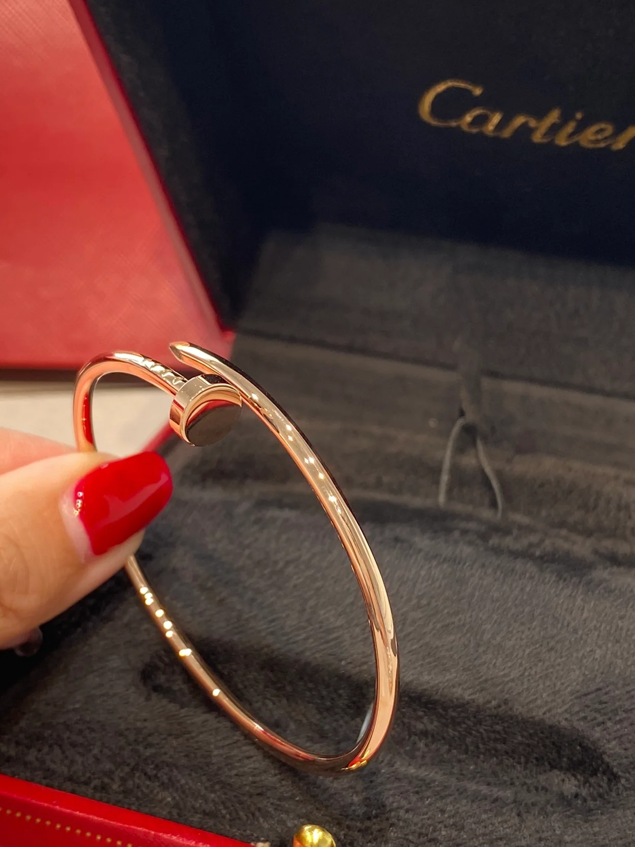 까르띠에 저스트 앵 끌루 핑크 골드 팔찌 B6048117