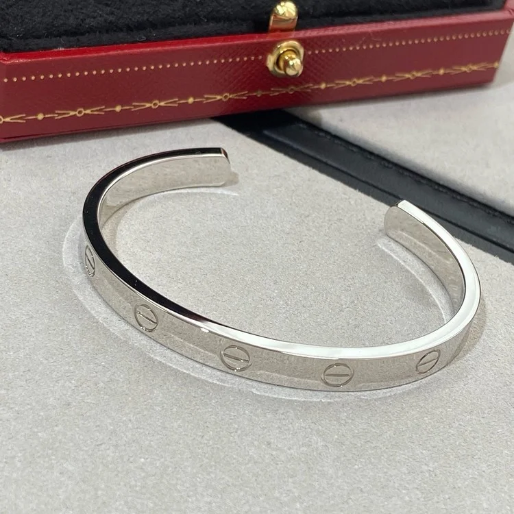 까르띠에 러브 화이트 골드 팔찌