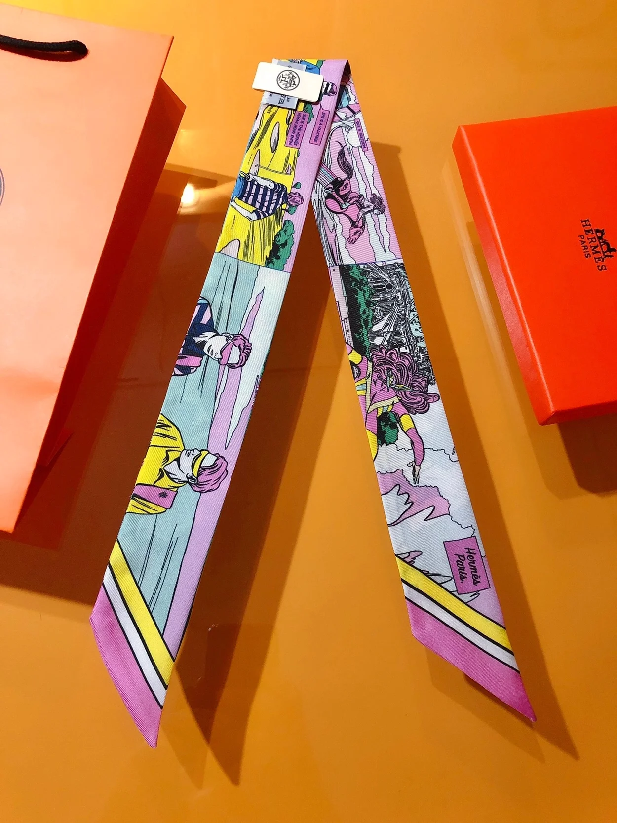 에르메스 WOW 트윌리 핑크