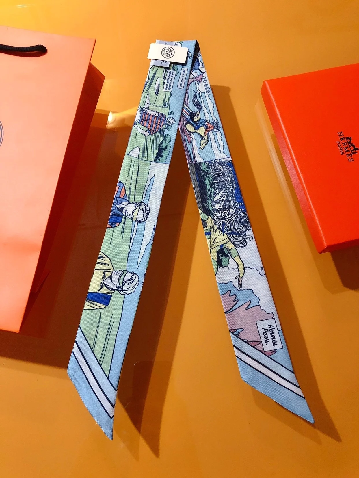 에르메스 WOW 트윌리 스카이 블루