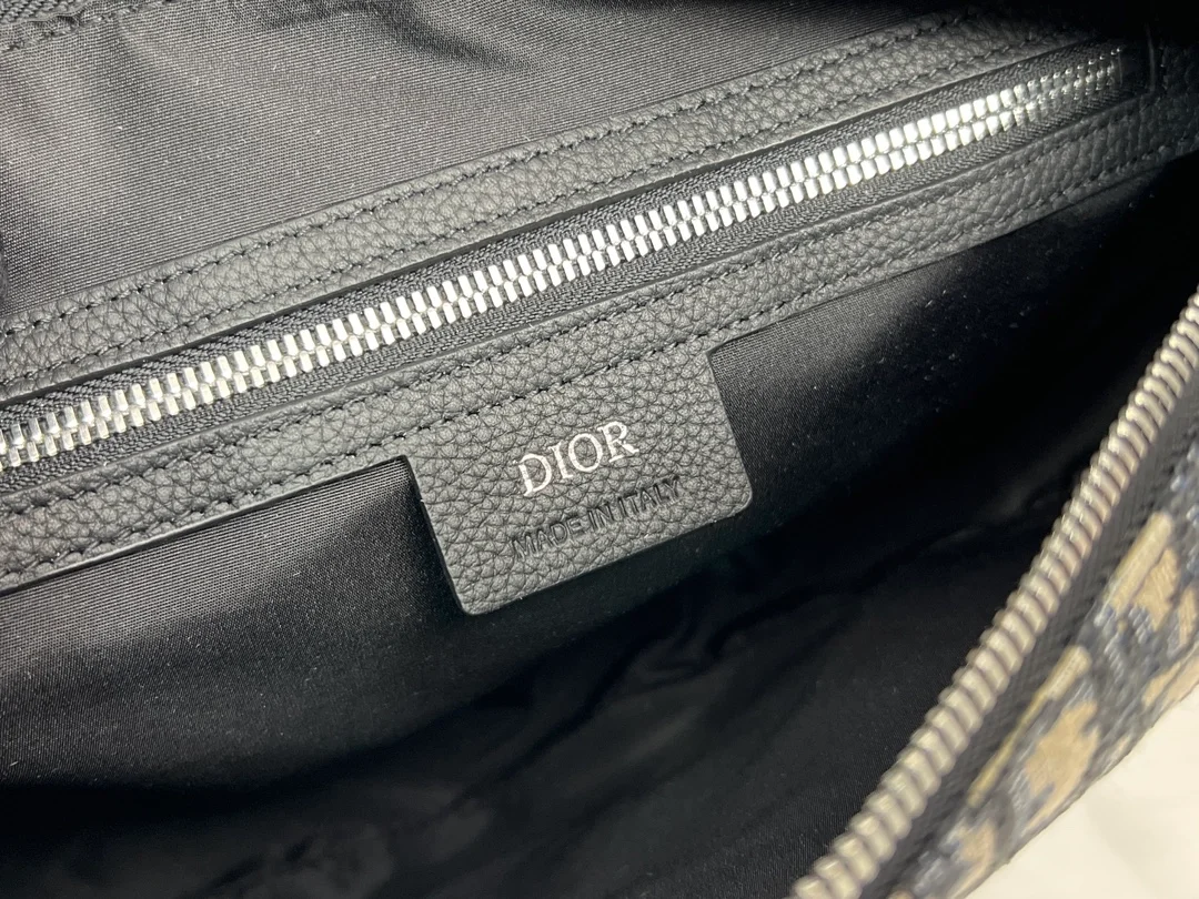 디올 오블리크 자카드 새들 백 베이지