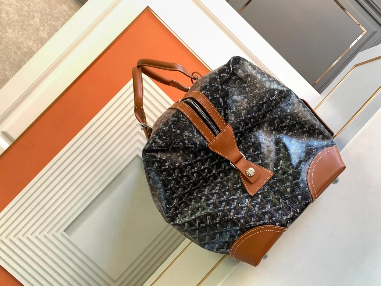 고야드 볼링 55 백 탄