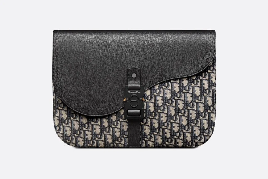 디올 오블리크 새들 A4 파우치