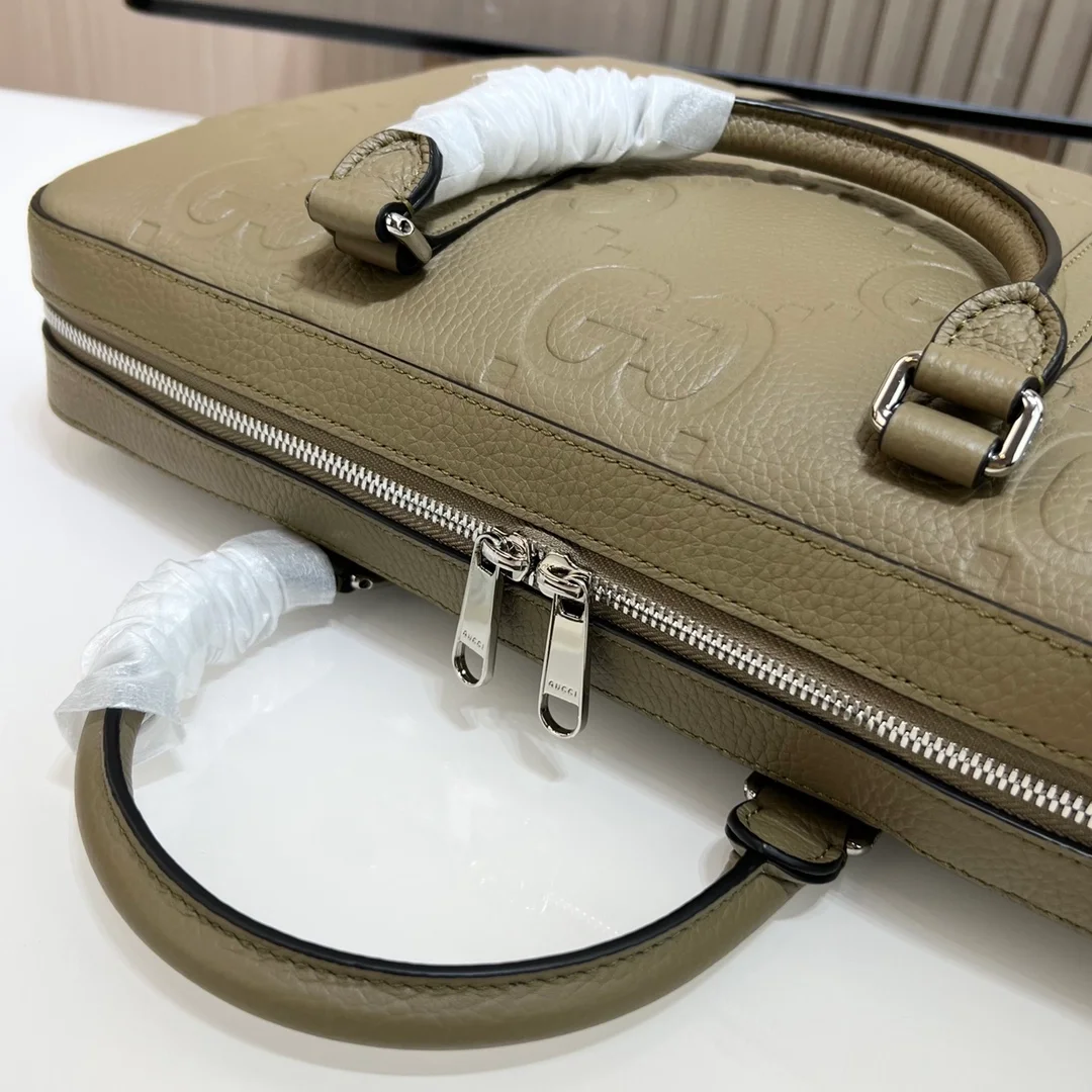 구찌 토프 레더 점보 GG 브리프케이스