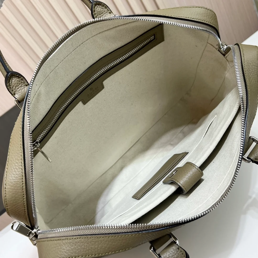 구찌 토프 레더 점보 GG 브리프케이스