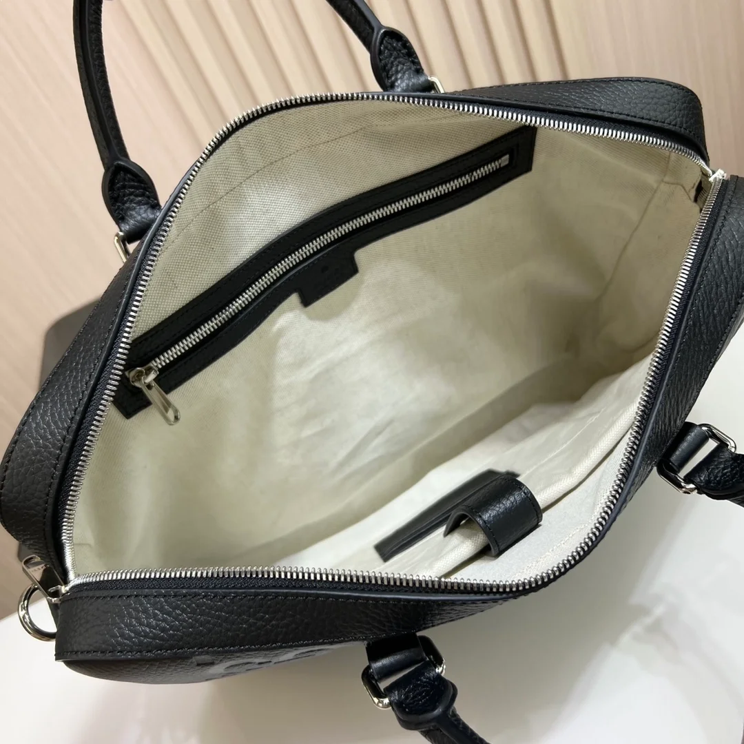 구찌 블랙 레더 점보 GG 브리프케이스