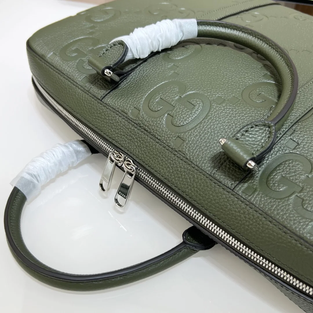 구찌 다크 그린 레더 점보 GG 브리프케이스