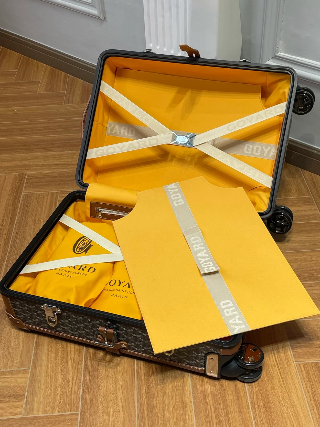 고야드 부흐제 트롤리 PM 탄