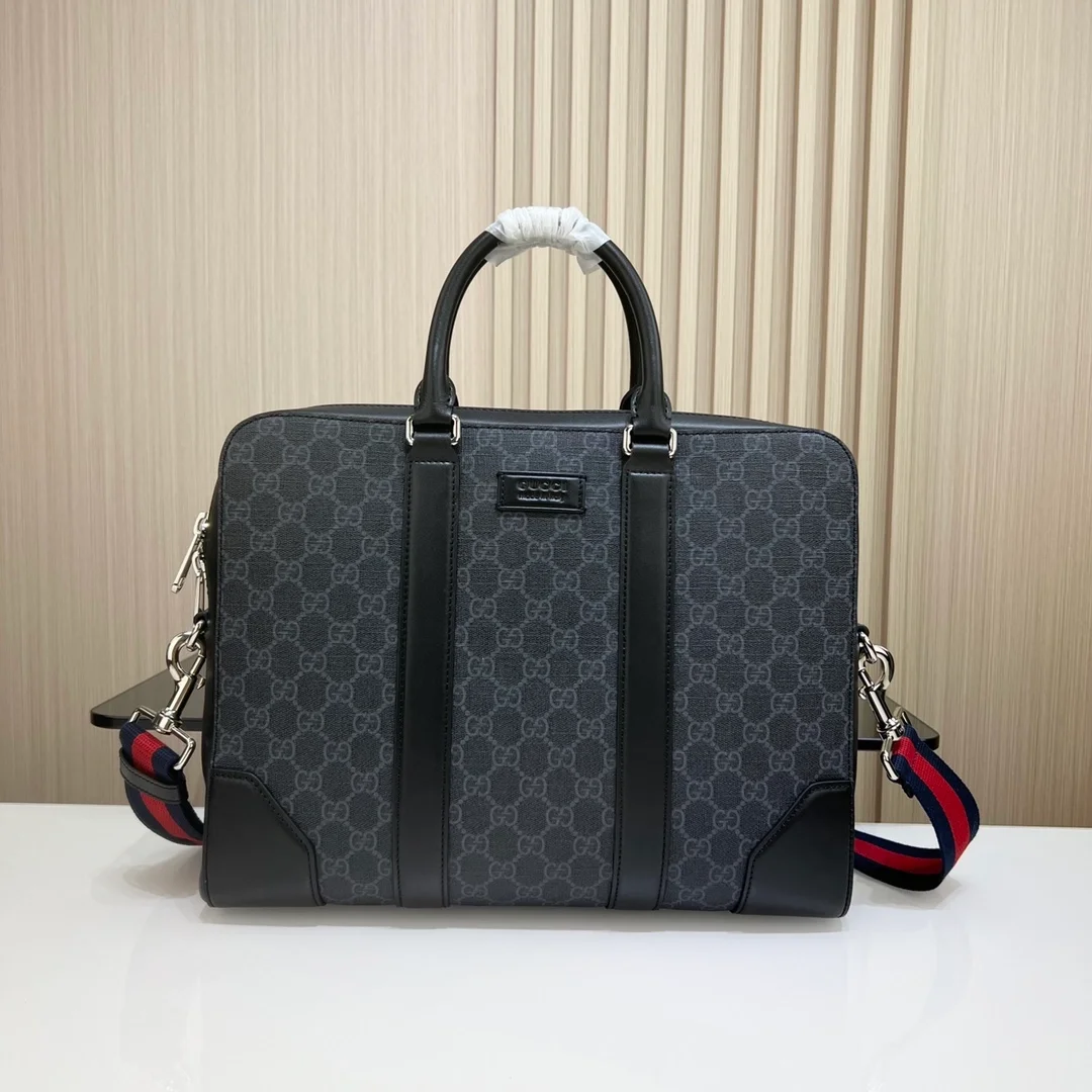 구찌 GG 수프림 브리프케이스
