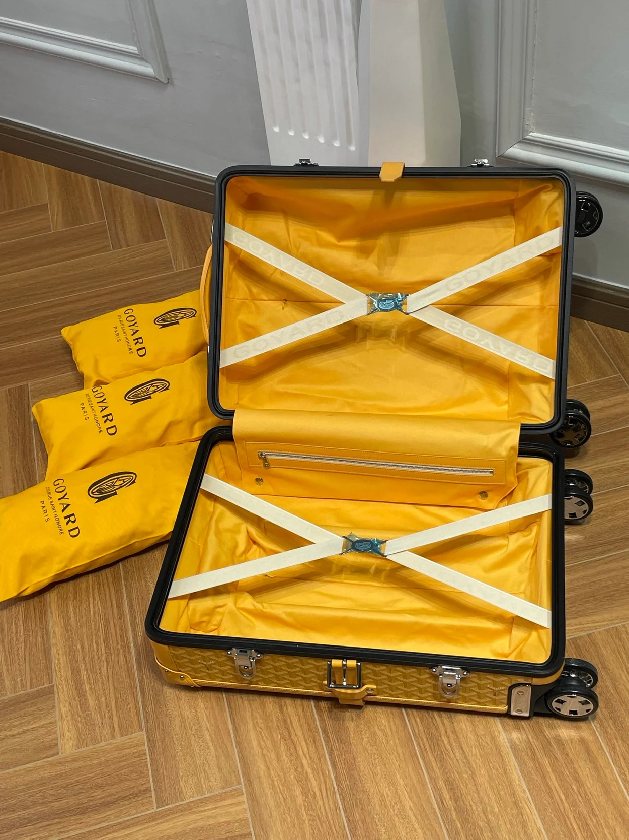 고야드 부흐제 트롤리 PM 옐로우