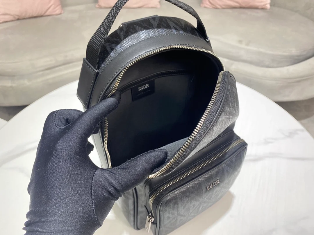 디올 라이더 미니 슬링 백 블랙