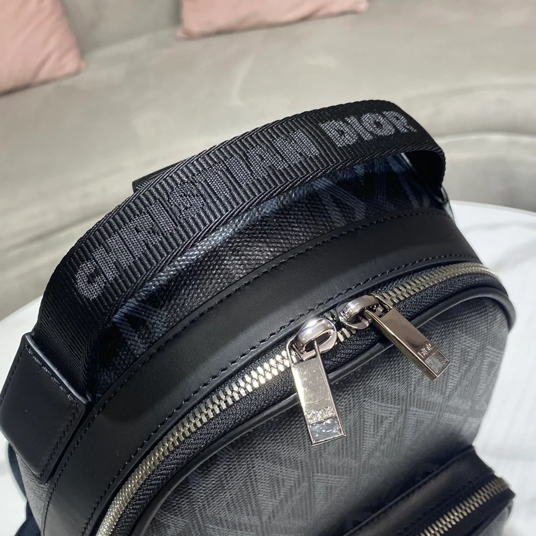 디올 라이더 미니 슬링 백 블랙