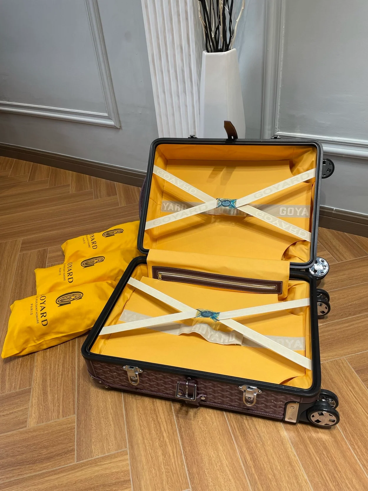 고야드 부흐제 트롤리 PM 버건디